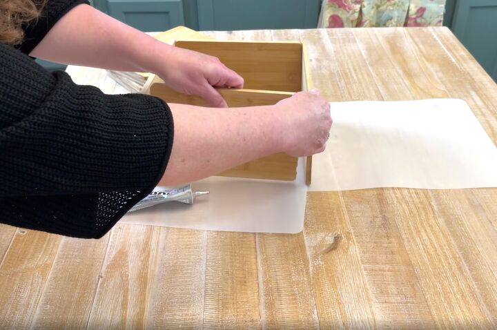 diy cutting board shelves