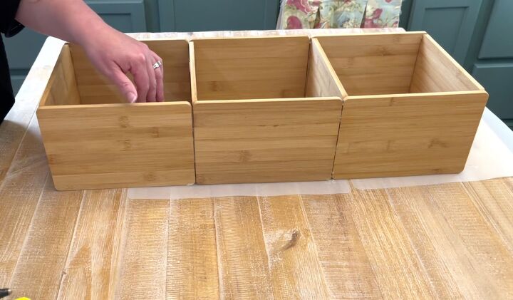 diy cutting board shelves