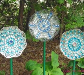 Easy and Inexpensive DIY Garden Art Flowers