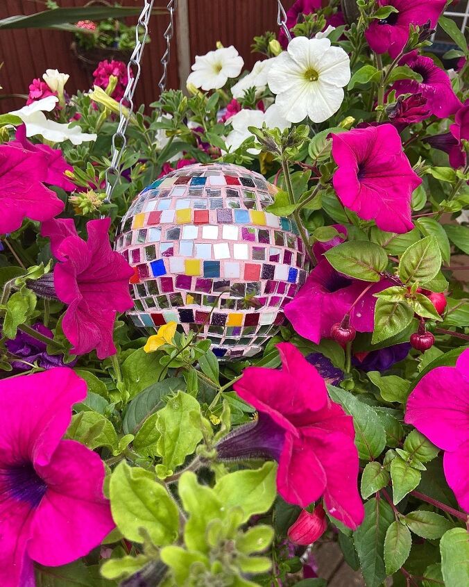 how to make your garden sparkle with mosaic, Sparkle globe
