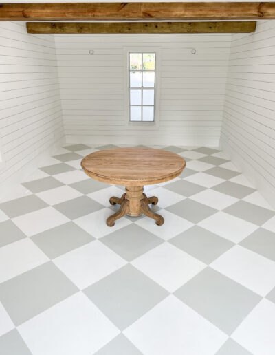cmo pintar pisos de concreto con un hermoso patrn de tablero de ajedrez
