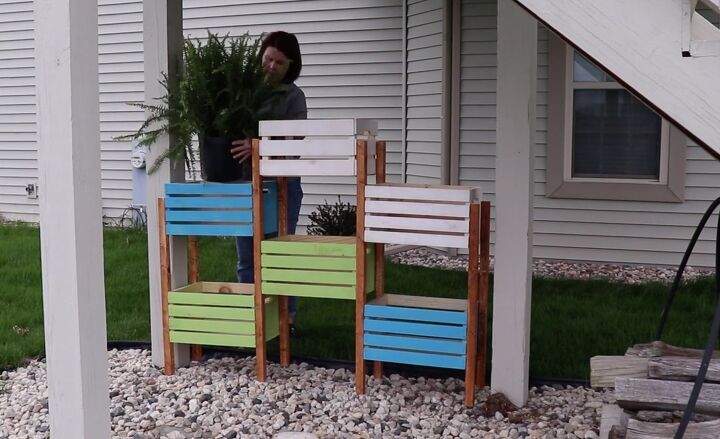 vertical crate planter
