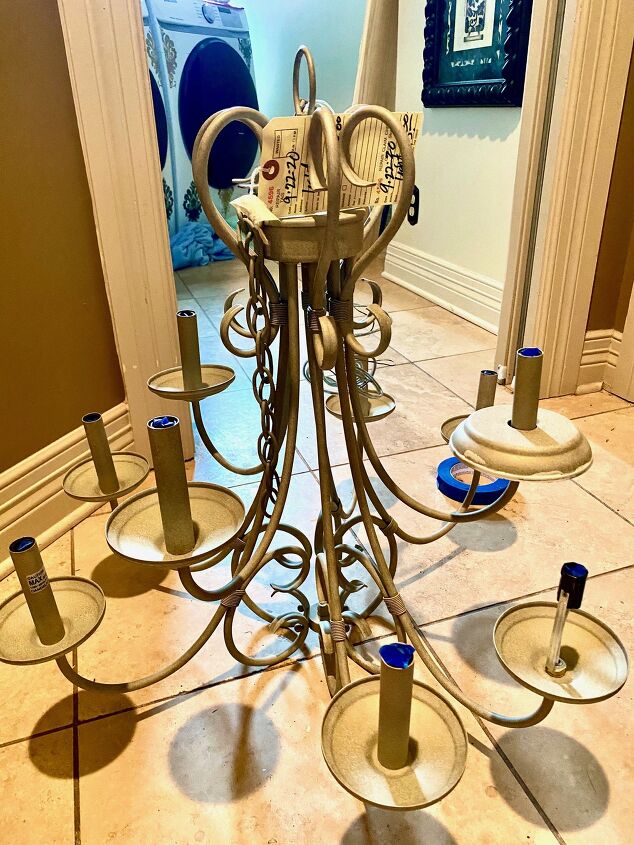 lavandera habitacin chandelier makeover