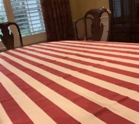 Here's how to get the perfect patriotic table in under 20 minutes (who's ready for the 4th?)