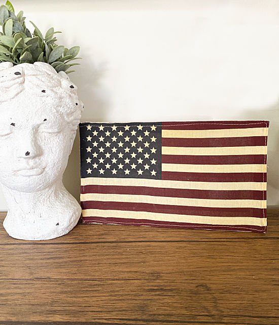 american flag shelf sitter and pillow
