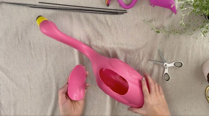 dollar store flamingo planters