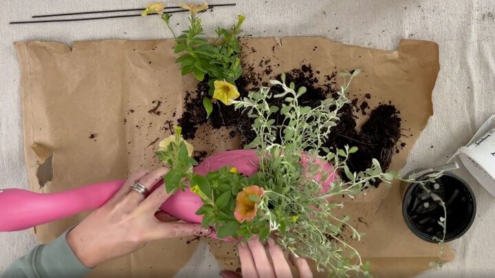 dollar store flamingo planters