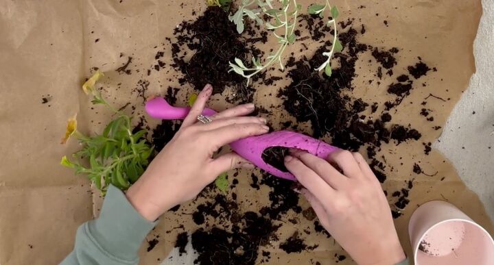 dollar store flamingo planters