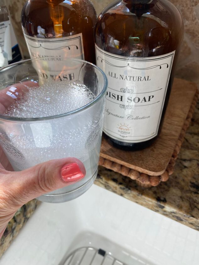 say goodbye to gnats and fruit flies