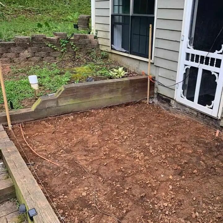 cmo construir un patio de adoquines de hormign en su patio trasero