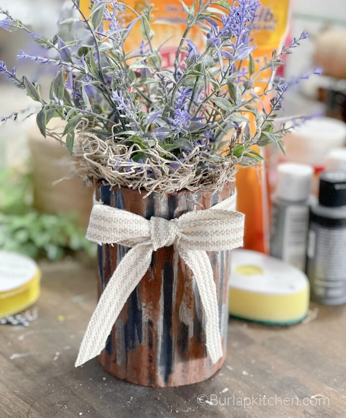 How to Make a Flower Vase for Cheap