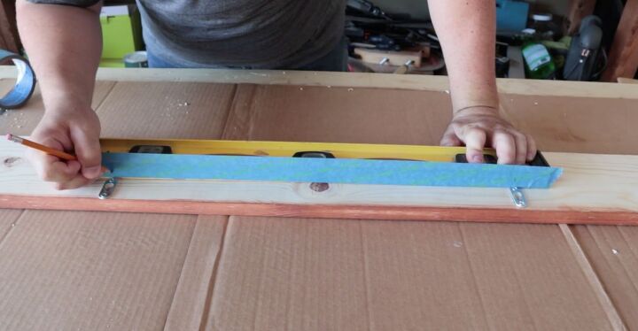 bathroom window treatment