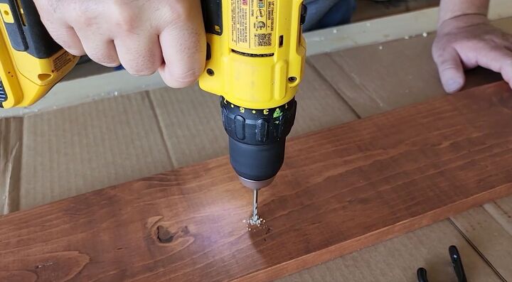 bathroom window treatment