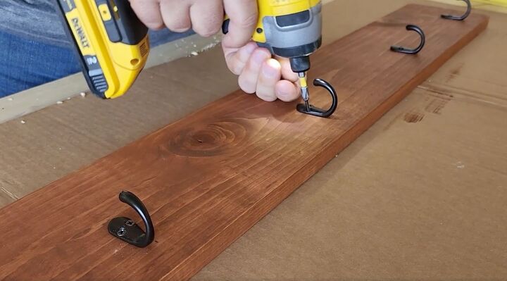 bathroom window treatment