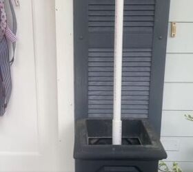 She sticks PVC pipes in a planter around her door and the result is so wild!