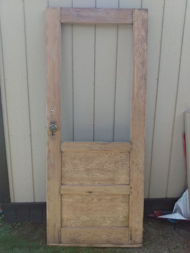 reciclaje de una vieja puerta de madera