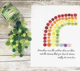 arte de pared con botones reciclados y un imprimible gratuito de arco iris