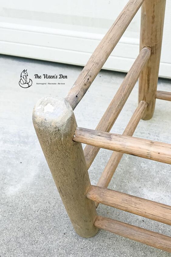 cambio de imagen de la silla con respaldo de escalera con voodoo gel stain
