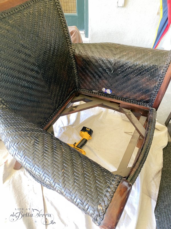 pintar y retapizar sillas de mimbre