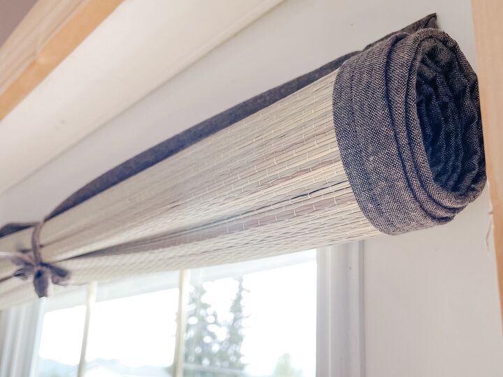 turn your dollar store beach mat into blinds