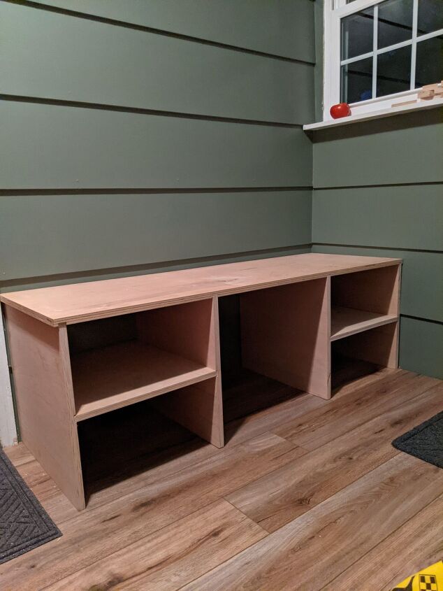 diy built in bench with storage