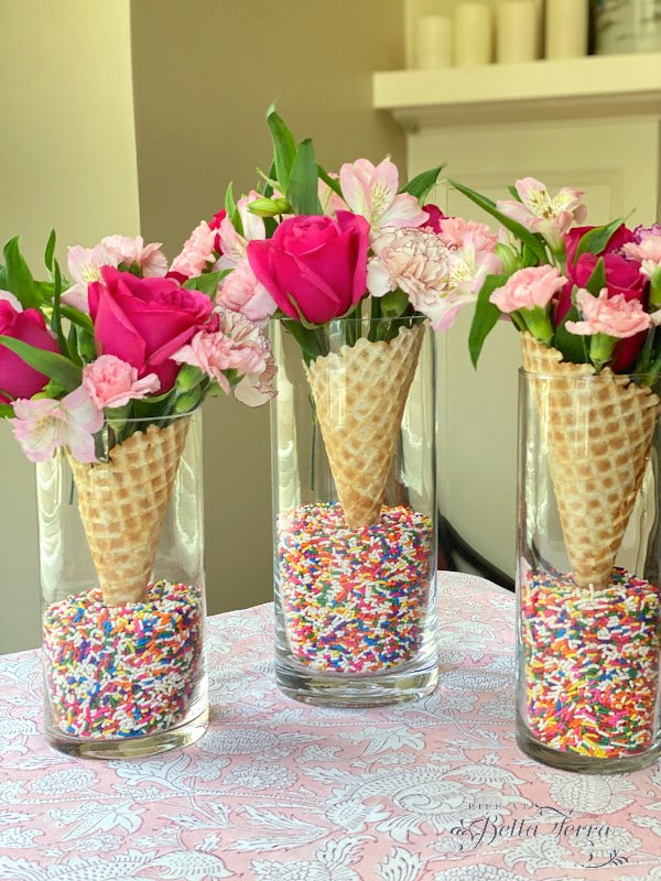 it s summer and cool down with an ice cream social, Three centerpieces