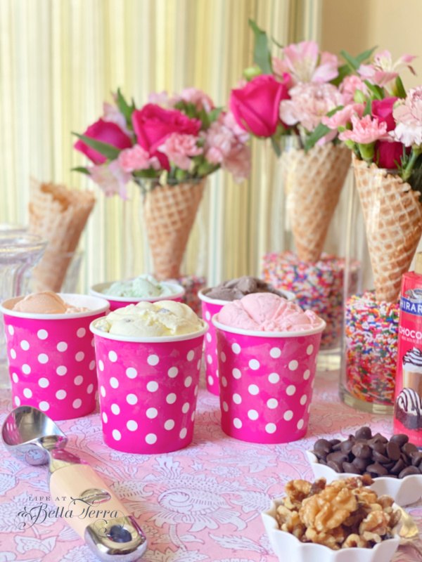 it s summer and cool down with an ice cream social, Such a pretty and inviting setup