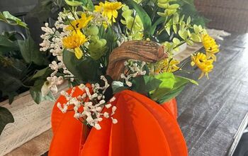 Paper Plate Fall Pumpkin Arrangement