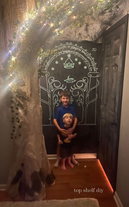 lord of the rings inspired glow in the dark feature wall