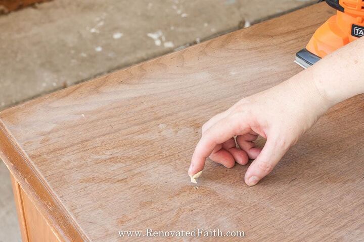 how to sand furniture before painting in less than 5 minutes video