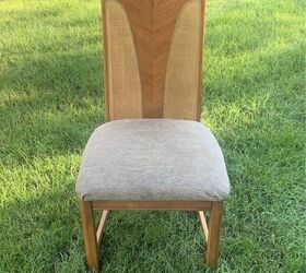 cmo retapizar las sillas del comedor con slo cuatro materiales, Aqu est la silla original