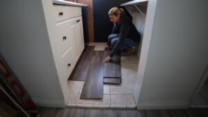 how to cover up an ugly floor temporarily renter friendly