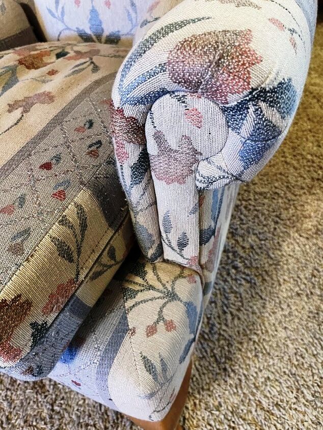 What I Learned When Painting My Upholstered Chair