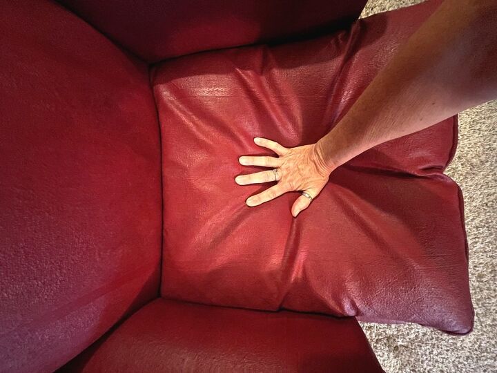What I Learned When Painting My Upholstered Chair