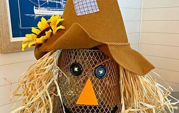 Make a Scarecrow From a Dollar Tree Wastebasket!