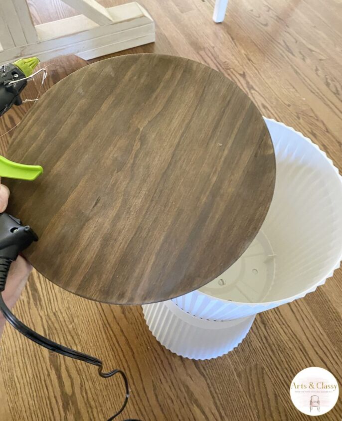 tutorial de una mesa redonda de bricolaje fcil de hacer por 15 dlares