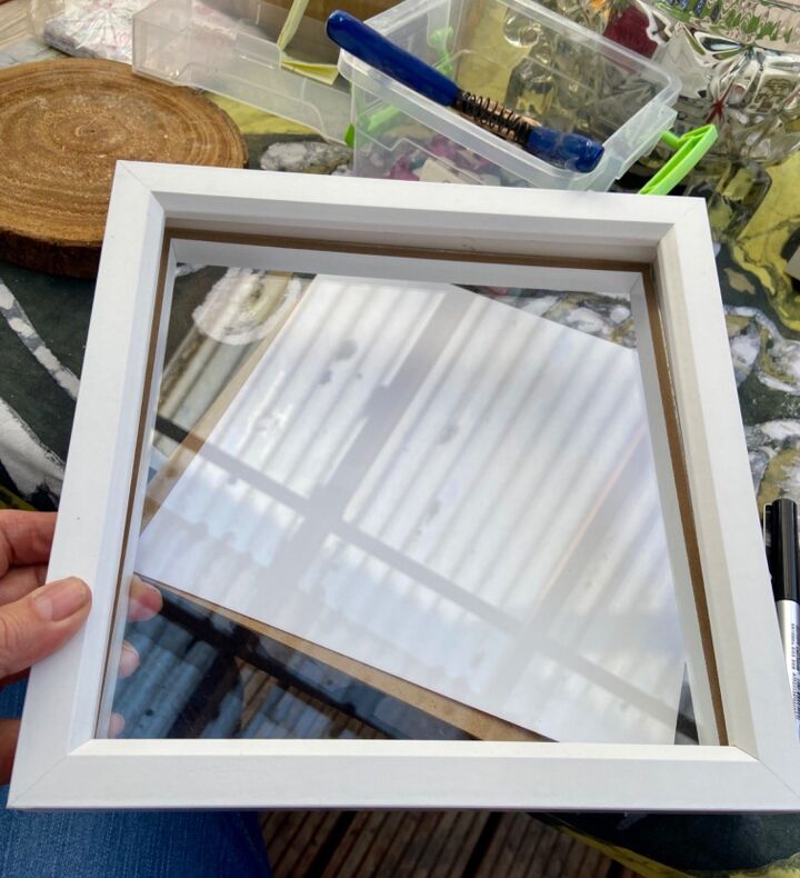 cmo crear una caja de arte con marco profundo a partir de una vajilla vieja, Marco de la caja