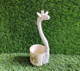 diy giraffe planter using broken cup