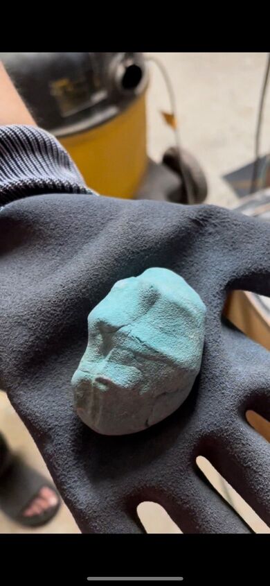 Cómo recrear la pata de un mueble roto | Hometalk