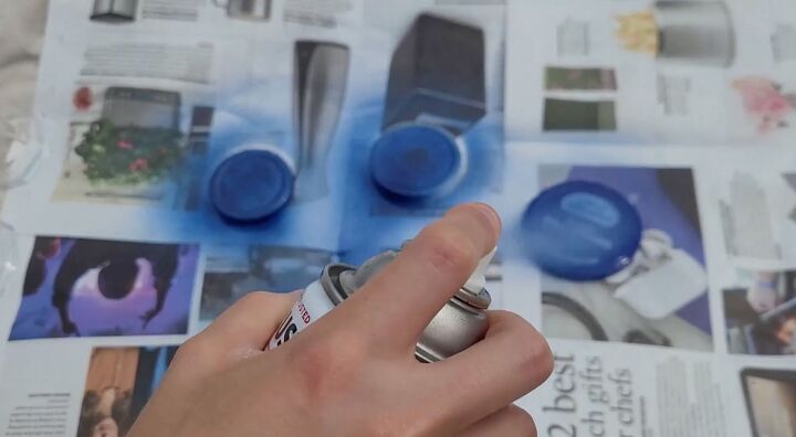 from trash to treasure how to make diy apothecary jars, Spray paint the lids