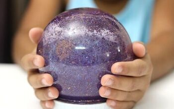 Un mundo nuevo con el globo de purpurina de Aladino