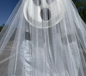 an 8 foot garden ghost scary and fun done in a flash