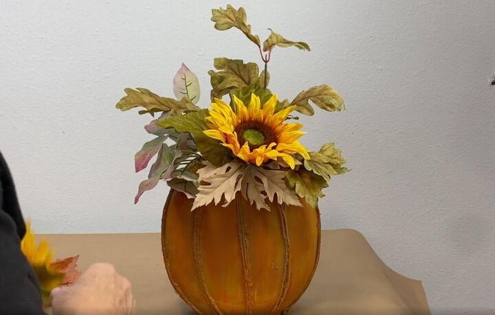 tide pods centerpiece