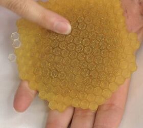 posavasos de resina con forma de panal de abejas vdeo