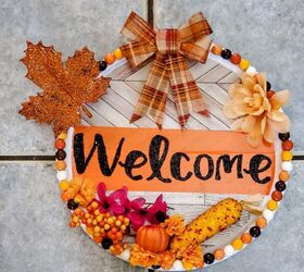 thanksgiving fall dollar tree pizza pan wreath, Gluing the rest of the fall decor
