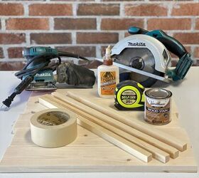 cmo hacer un tablero de damas diy para el otoo, Los materiales necesarios para hacer un tablero de damas DIY incluyen madera cola para madera cinta adhesiva tinte y una sierra