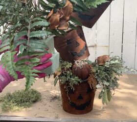 rusty jack o lantern topiary