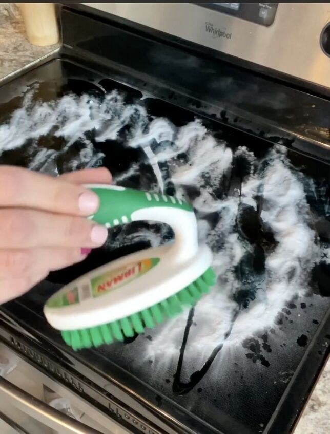 how to make your glass stovetop sparkle