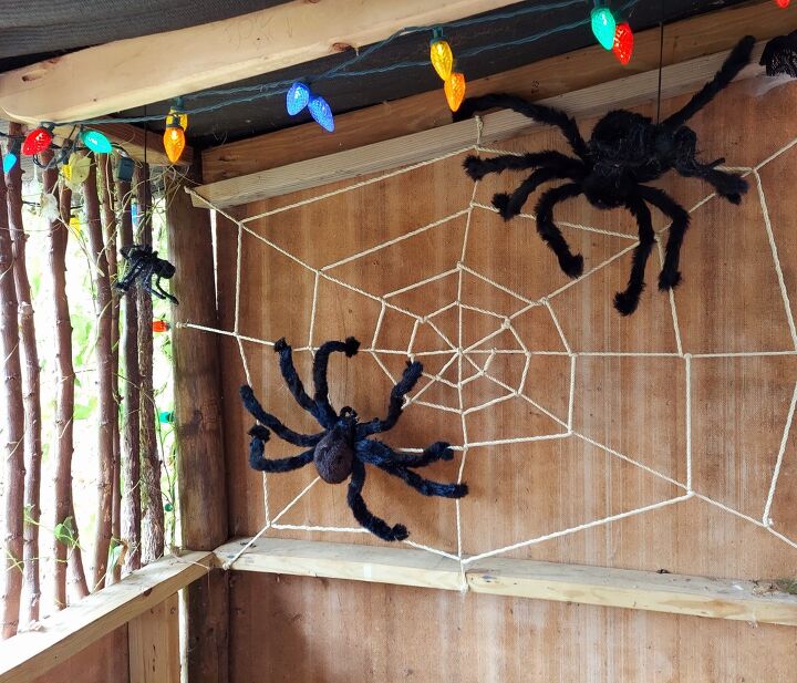 easy halloween spiderweb