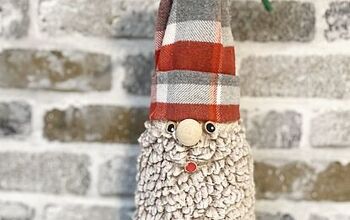 DIY Scrap Fabric Christmas Gnome